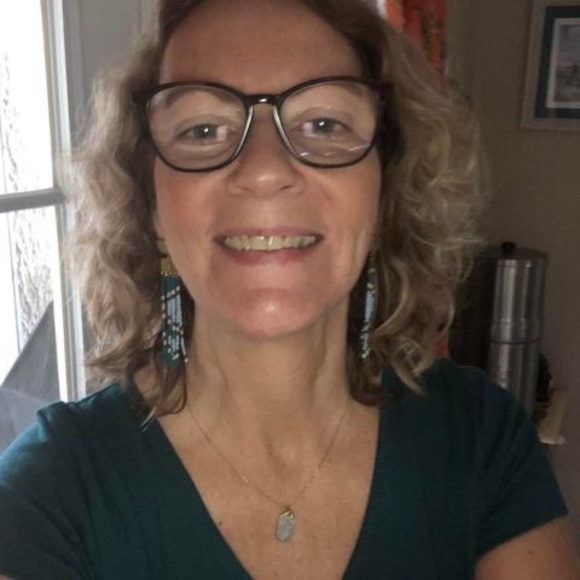 Meet your Posher, Rebecca - Picture 1 of 1